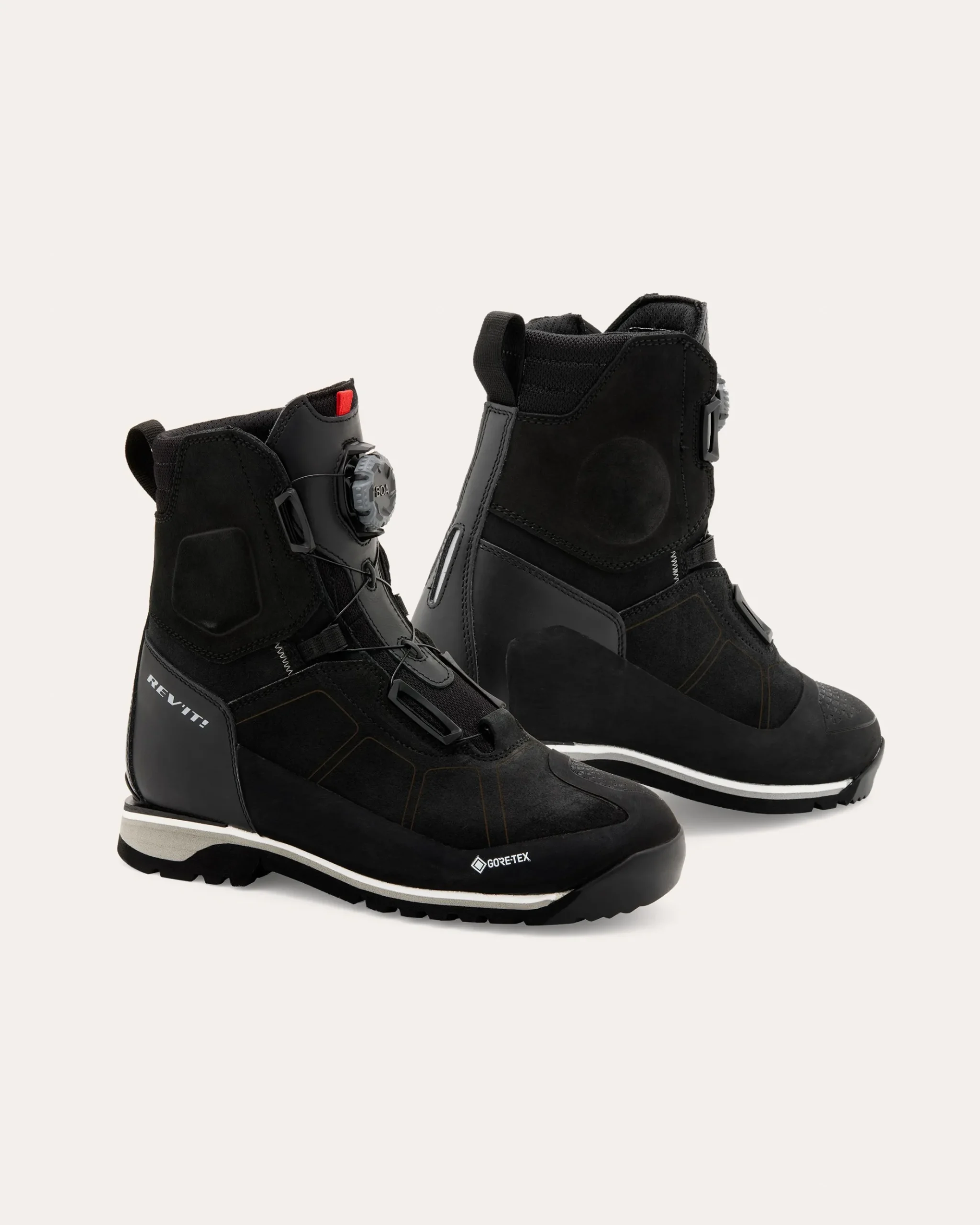 Boots Pioneer GTX