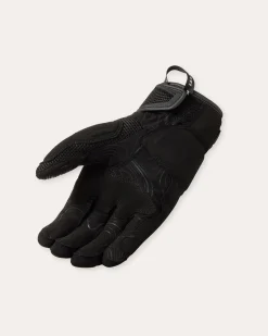 Gloves Cavern