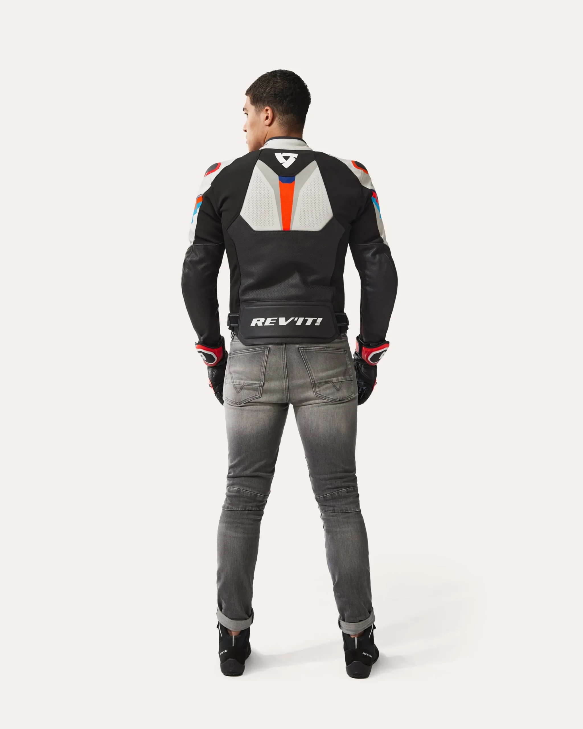 Jacket Quantum 3
